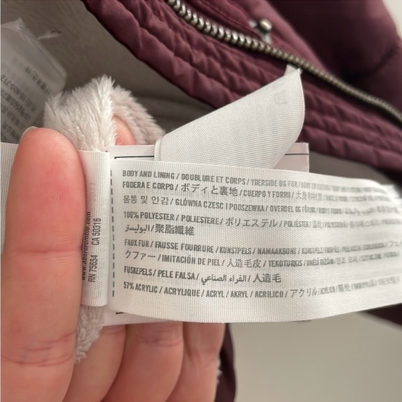 Abercrombie & Fitch Maroon Puffer Jacket - Picture 5 of 8